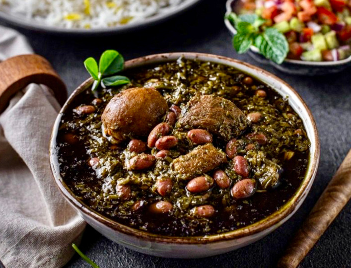 همه چیز دربارهی قورمه سرخشدههای نعنا آبی