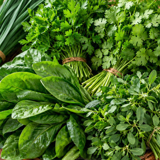 سبزی قورمه کم سرخ نعنا آبی ۴۰۰ گرمی